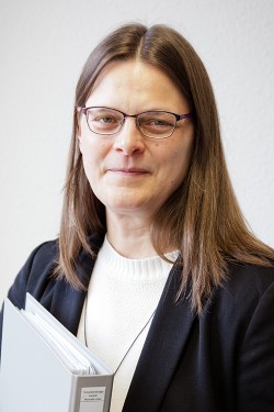 Diplom-Kauffrau Manuela Lotze
